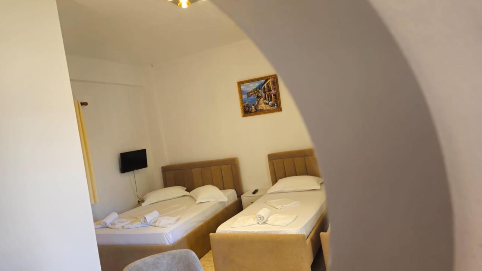 Arileo Hotell Himare Rum bild