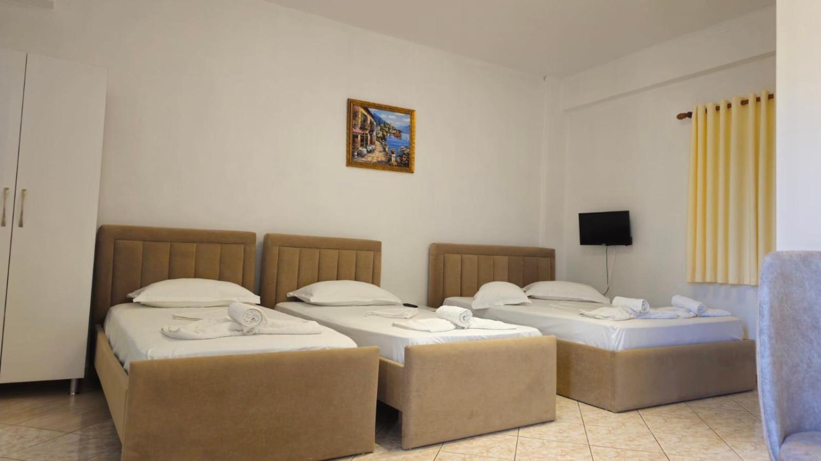 Arileo Hotell Himare Rum bild